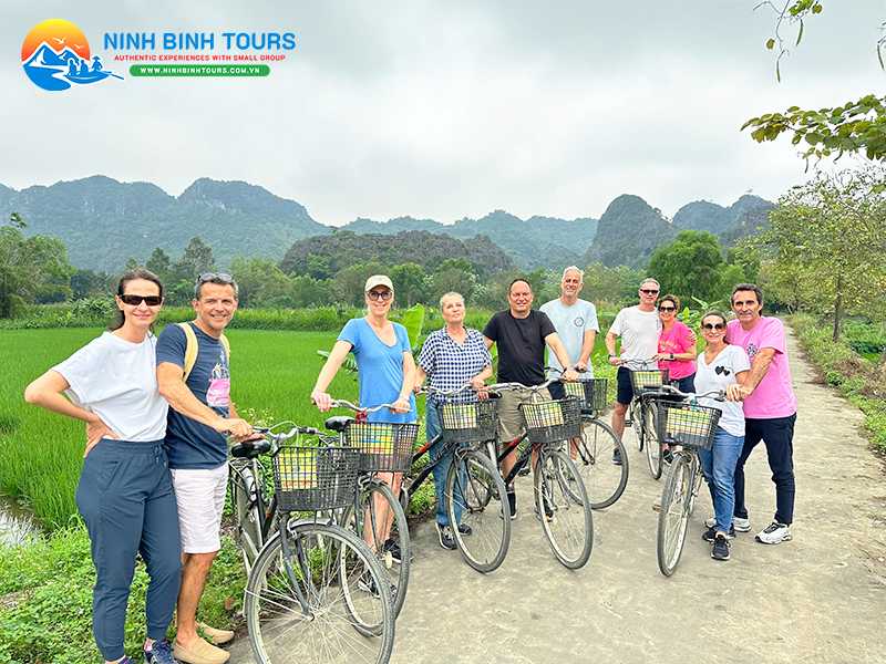 Ninh Binh - Hoa Lu - Trang An - Mua Cave - Bich Dong Pagoda - Departure from Ninh Binh